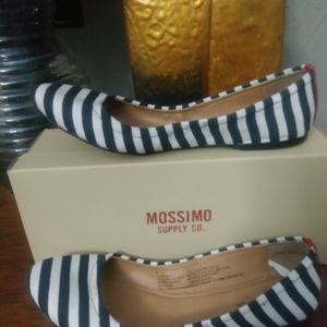 Mossimo slip-ons